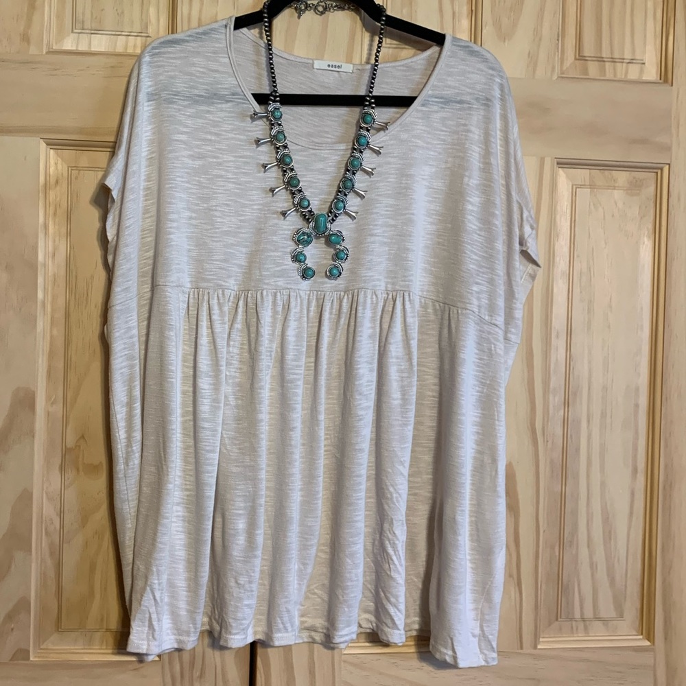 Oversized babydoll top by Easel